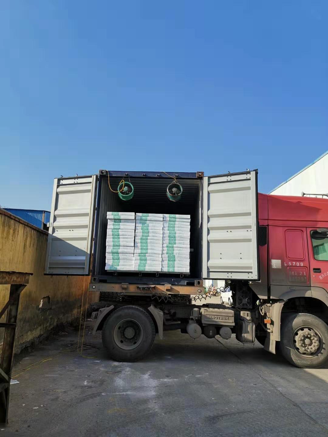 PVC Laminated Gypsum Ceiling Tiles/PVC Gypsum Board(图4) PVC Laminated Gypsum Ceiling Tiles/PVC Gypsum Board(图4)